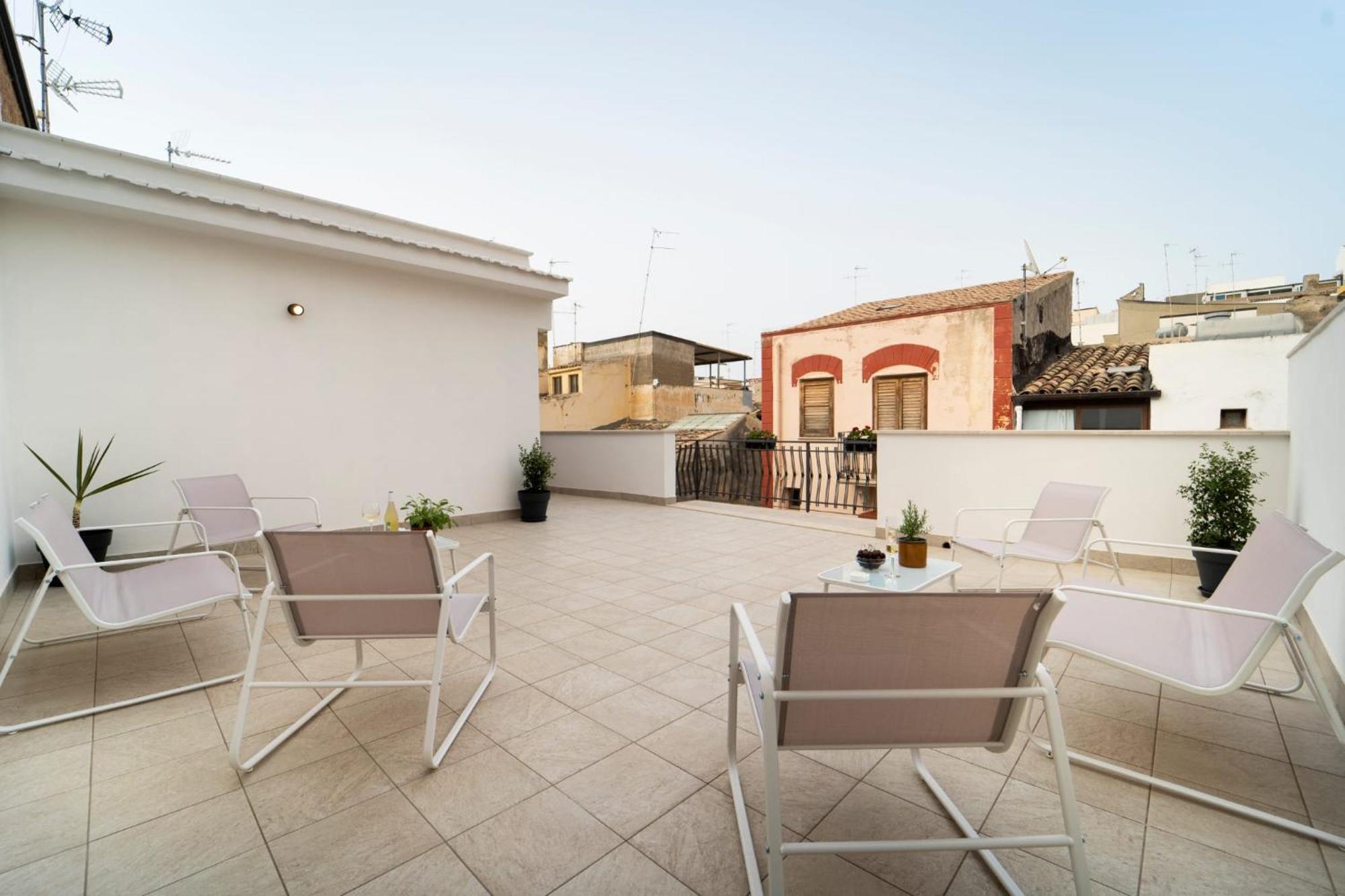 Mameri Central Rooms Castellammare del Golfo Ngoại thất bức ảnh
